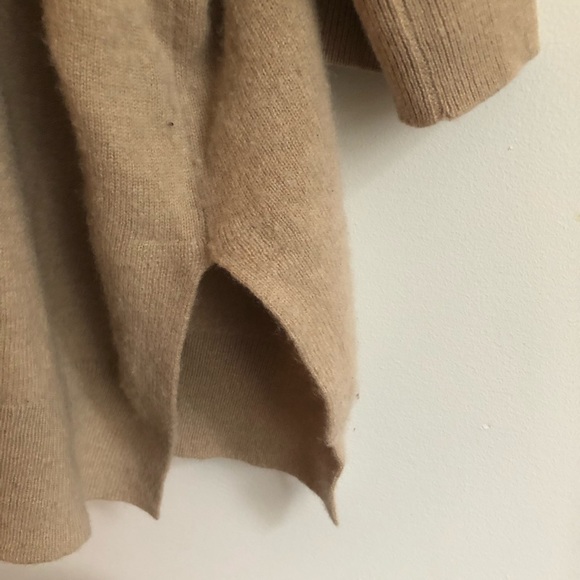 Nieman Marcus Cashmere Collection turtleneck sweater - Picture 5 of 5